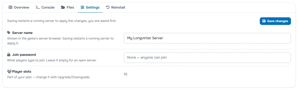 The Settings tab with the server name, the password fields and the player slots