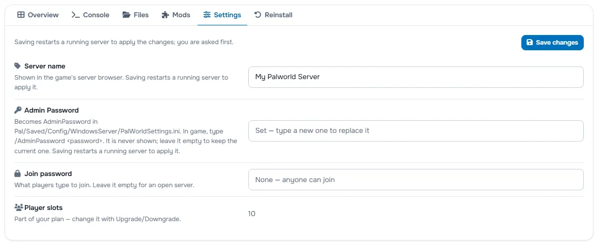 The Settings tab with the server name, the password fields and the player slots